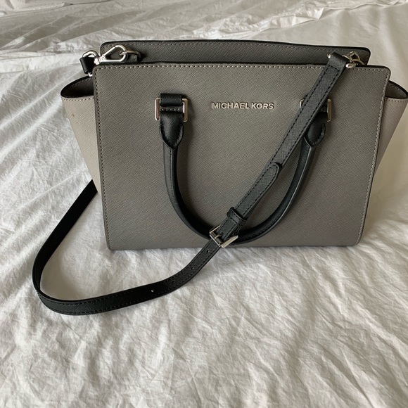 Michael Kors tri-color handbag w/ crossbody strap - Picture 1 of 5